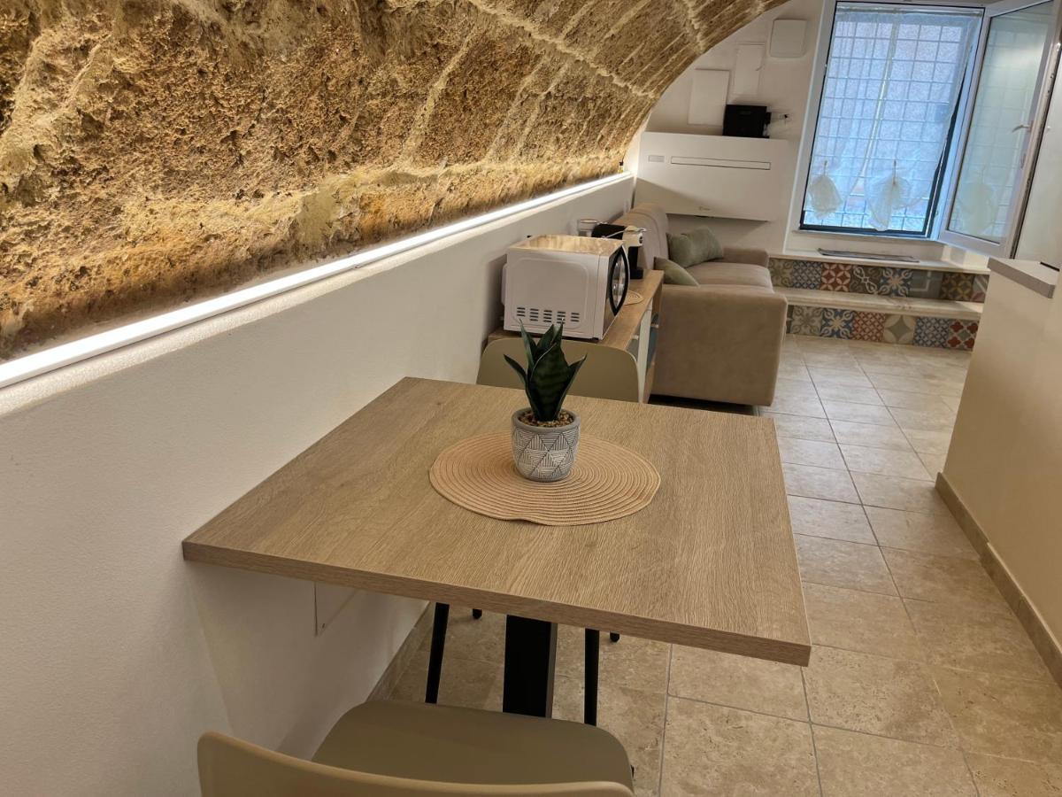 Poma De Casa - Carrer De Pa I Algua Apartman Alghero Kültér fotó