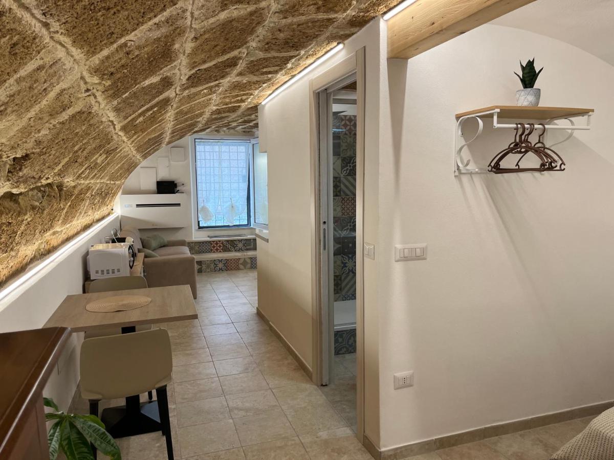 Poma De Casa - Carrer De Pa I Algua Apartman Alghero Kültér fotó