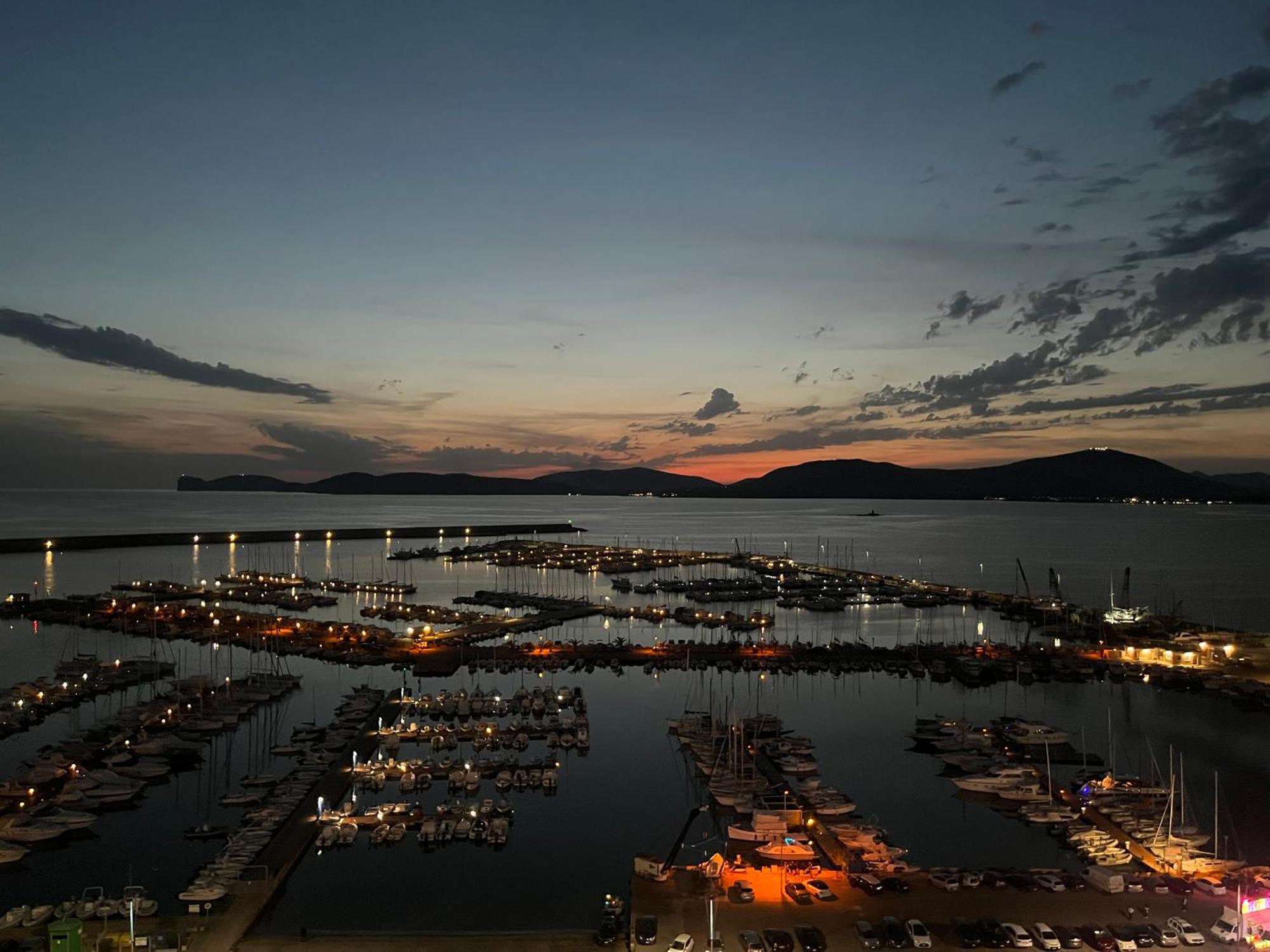 Poma De Casa - Carrer De Pa I Algua Apartman Alghero Kültér fotó